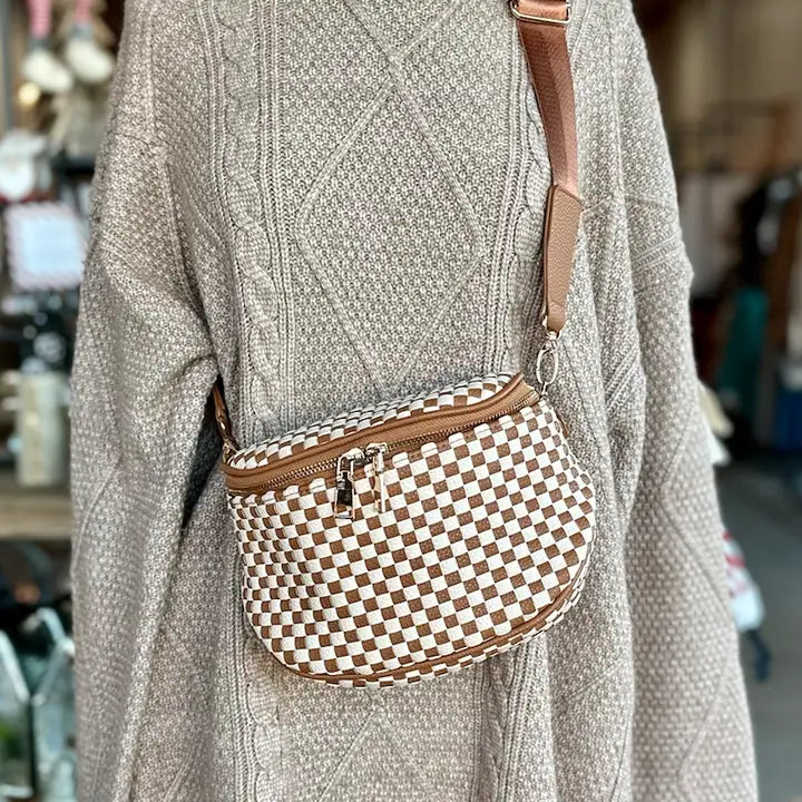 BIRDIE SADDLE WOVEN TAN CHECKERED CROSSBODY