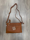 TAN CROSSBODY WITH FRONT POCKET