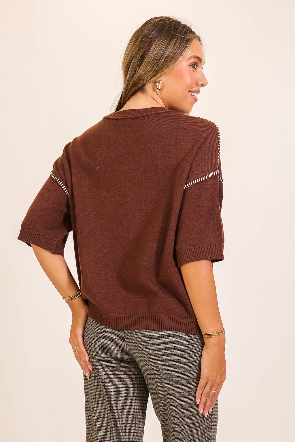 RELAXED KNIT SHORT SLEEVE SWEATER