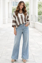EXTRA WIDE FLARE JEANS WITH SEAM DETAIL