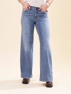 JUDY BLUE MID RISE WIDE LEG