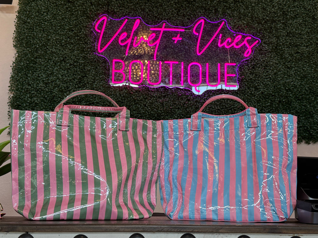 LARGE CAPACITY STRIPED PVC TOTE BAG