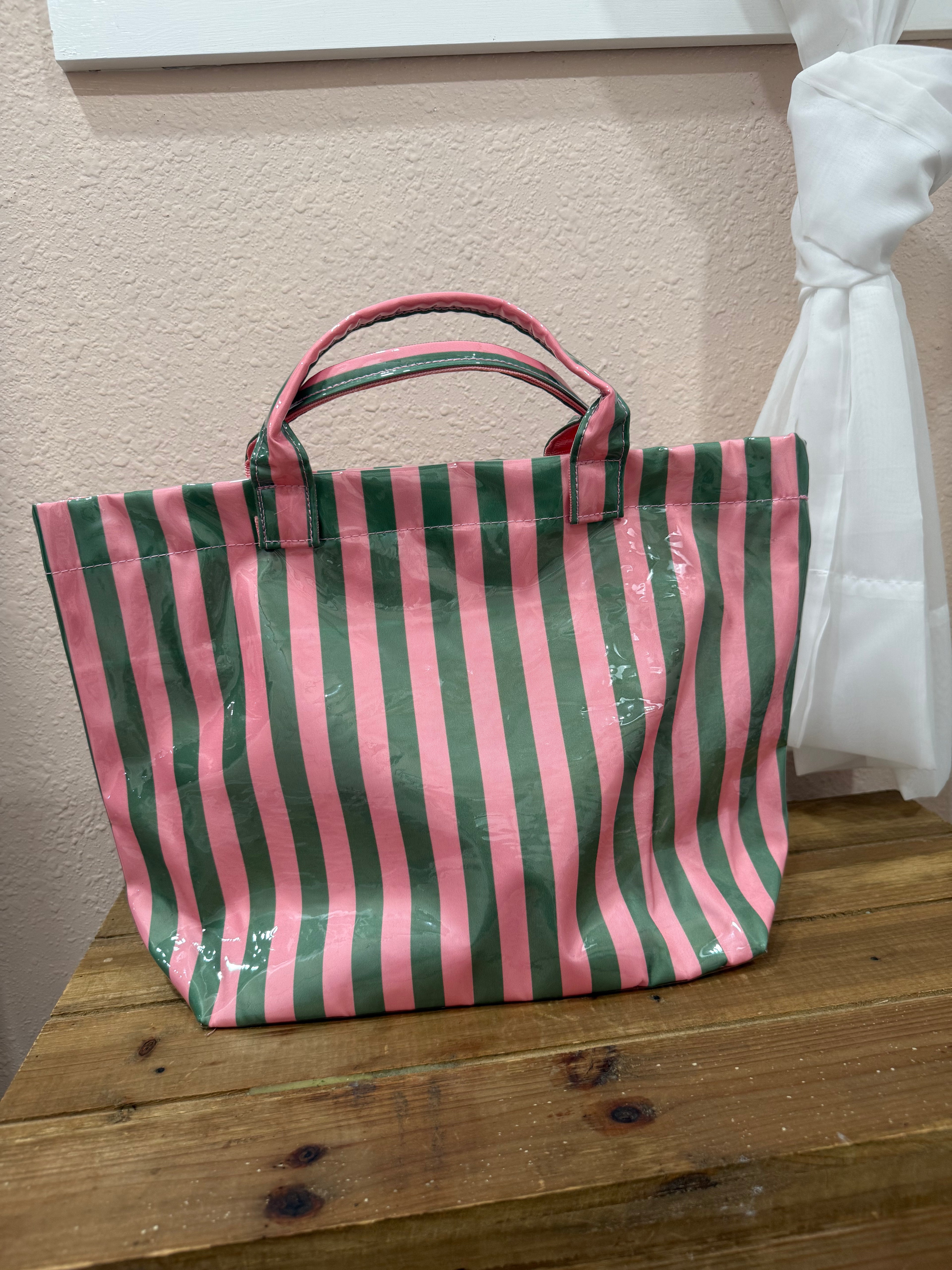 LARGE CAPACITY STRIPED PVC TOTE BAG