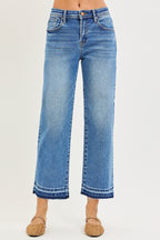 RISEN SLOUCHY CROPPED BOYFRIEND