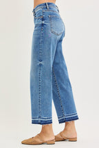 RISEN SLOUCHY CROPPED BOYFRIEND
