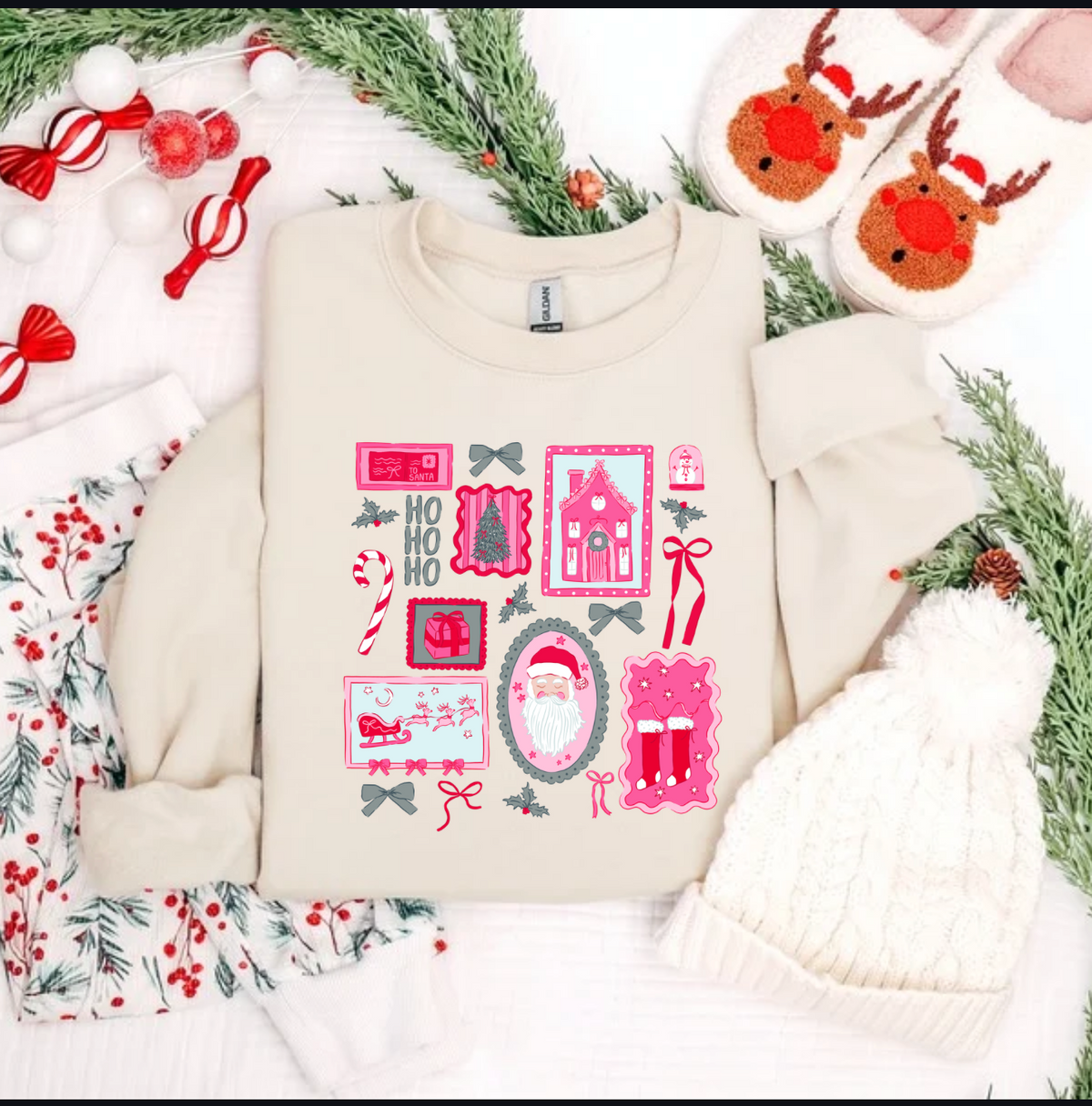 CHRISTMAS COLLAGE CREWNECK SWEATSHIRT