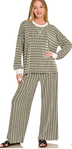 RAISED RIB STRIPED PULLOVER AND PANTS SET
