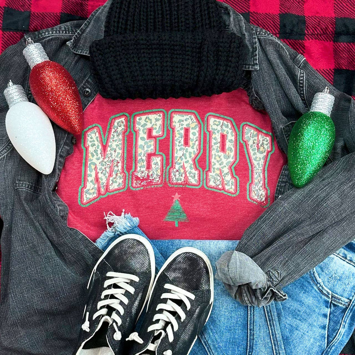 MERRY LEOPARD PRINT EVERYDAY TEE