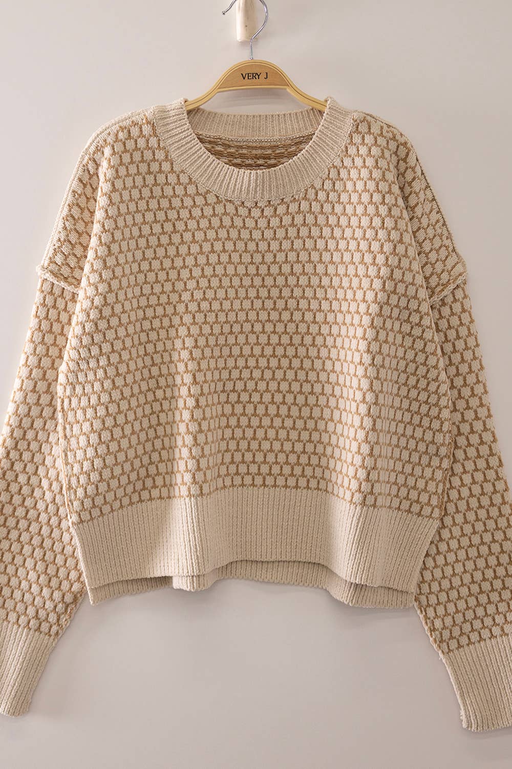 GEOMETRIC CHECK PATTER SWEATER